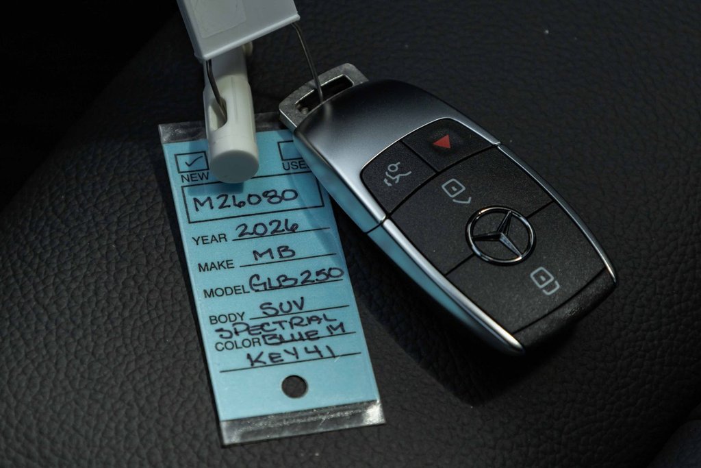 2026 Mercedes-Benz GLB 250 SUV in Kamloops, British Columbia - 21 - w1024h768px