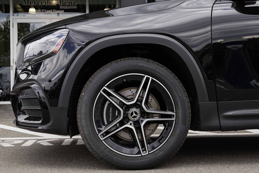 2026 Mercedes-Benz GLB 250 4MATIC SUV in Kamloops, British Columbia - 7 - w1024h768px