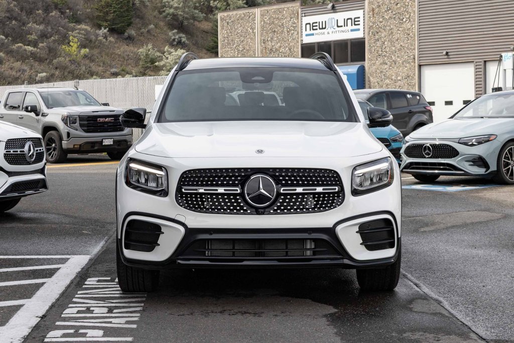 2026 Mercedes-Benz GLB 250 4MATIC SUV in Kamloops, British Columbia - 2 - w1024h768px