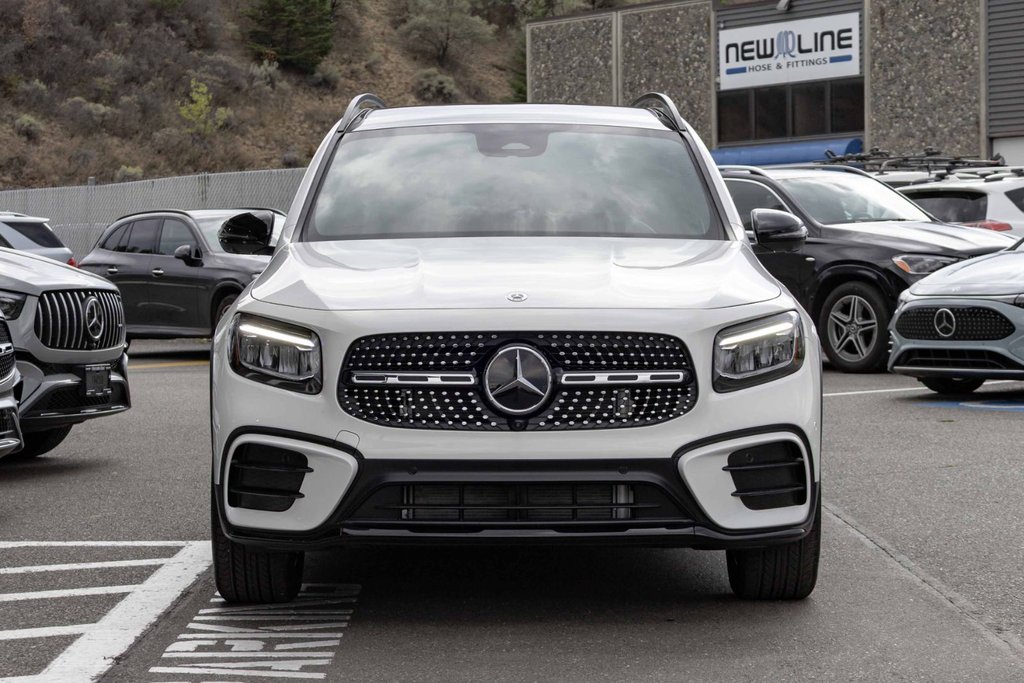 2026 Mercedes-Benz GLB 250 4MATIC SUV in Kamloops, British Columbia - 2 - w1024h768px