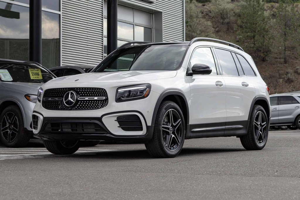 2026 Mercedes-Benz GLB 250 4MATIC SUV in Kamloops, British Columbia - 1 - w1024h768px