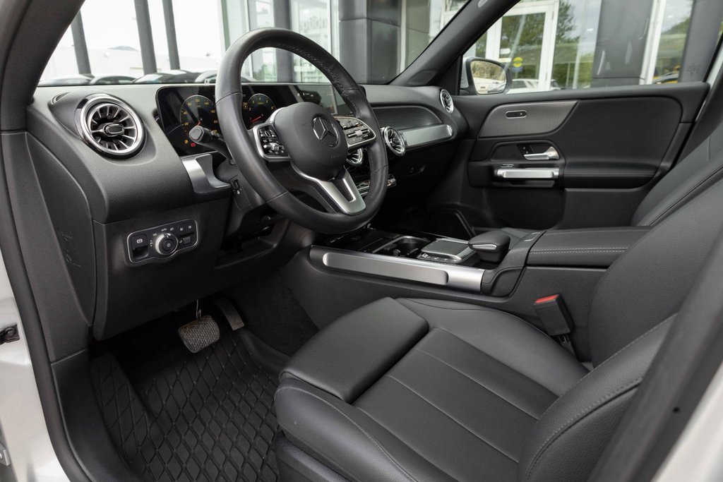 2023 Mercedes-Benz GLB250 4MATIC SUV in Kamloops, British Columbia - 8 - w1024h768px