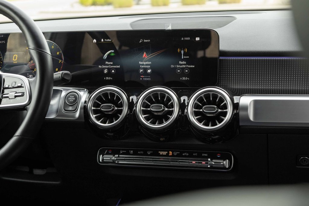 2023 Mercedes-Benz GLB250 4MATIC SUV in Kamloops, British Columbia - 15 - w1024h768px