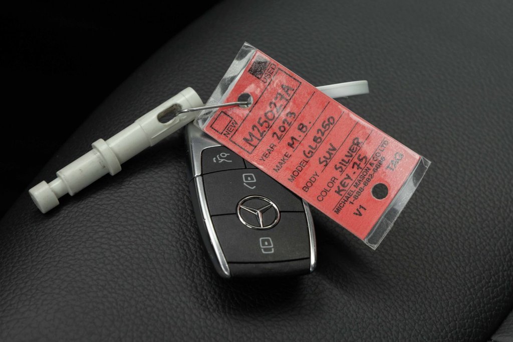 2023 Mercedes-Benz GLB250 4MATIC SUV in Kamloops, British Columbia - 20 - w1024h768px