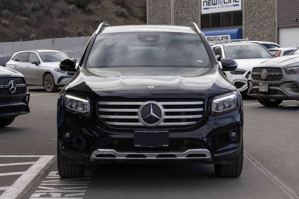 2024 Mercedes-Benz GLB250 4MATIC SUV in Kamloops, British Columbia - 2 - w1024h768px