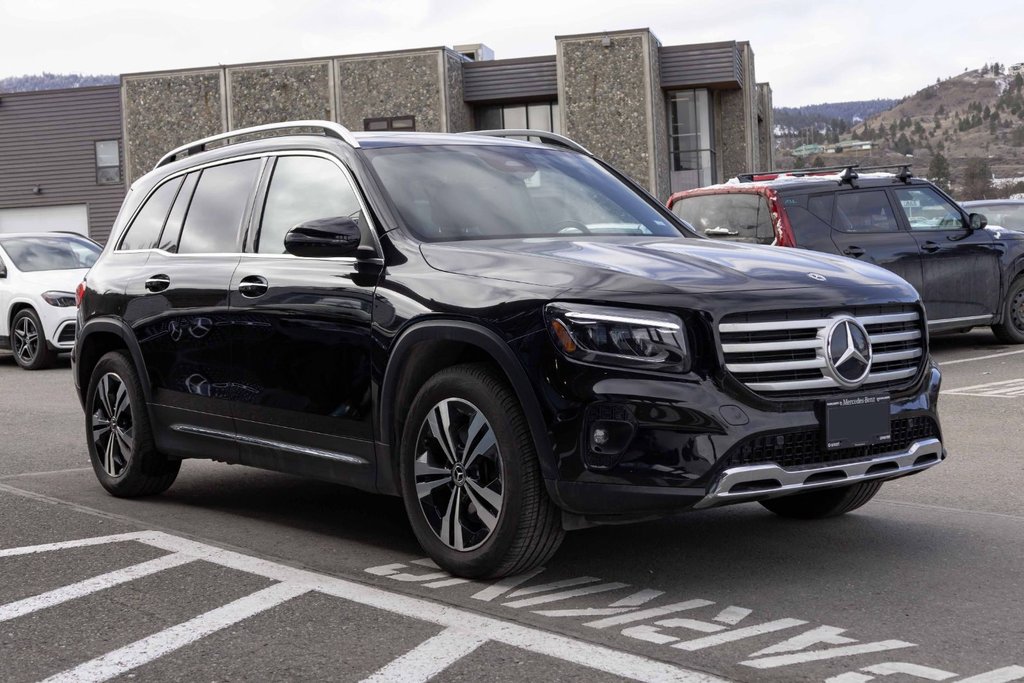 2024 Mercedes-Benz GLB250 4MATIC SUV in Kamloops, British Columbia - 3 - w1024h768px