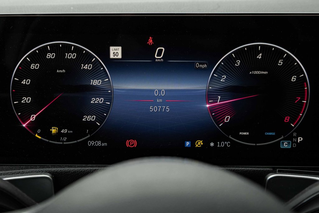 2024 Mercedes-Benz GLB250 4MATIC SUV in Kamloops, British Columbia - 14 - w1024h768px