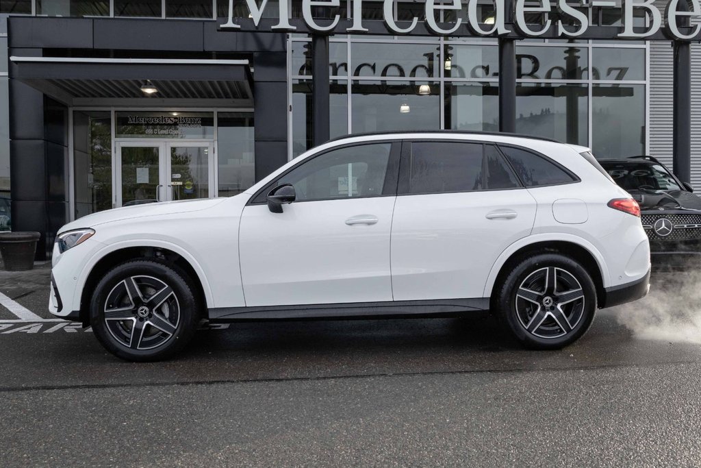 2026 Mercedes-Benz GLC Plug-in Hybrid 350e 4MATIC in Kamloops, British Columbia - 6 - w1024h768px