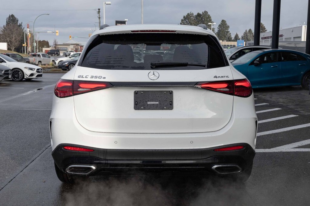 2026 Mercedes-Benz GLC Plug-in Hybrid 350e 4MATIC in Kamloops, British Columbia - 4 - w1024h768px