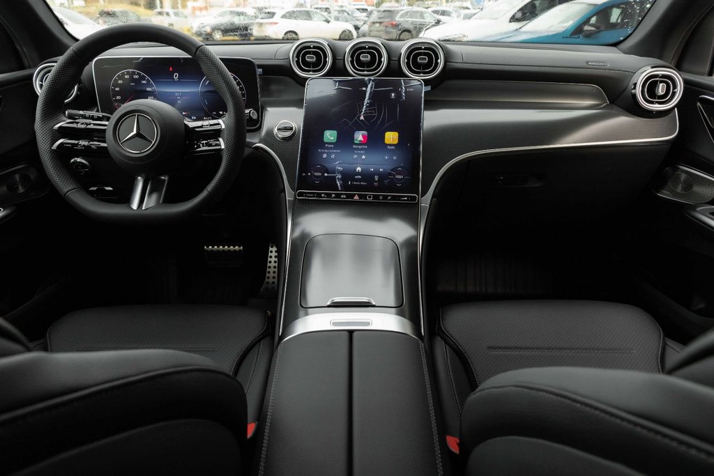 2026 Mercedes-Benz GLC Plug-in Hybrid 350e 4MATIC in Kamloops, British Columbia - 17 - w1024h768px