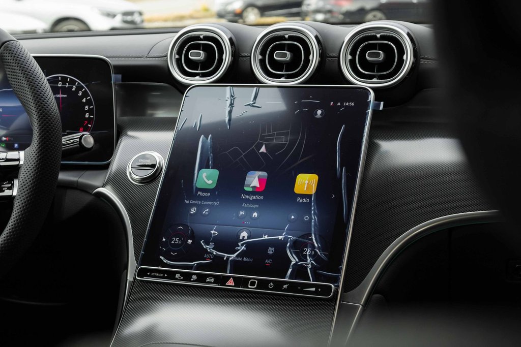 2026 Mercedes-Benz GLC Plug-in Hybrid 350e 4MATIC in Kamloops, British Columbia - 14 - w1024h768px