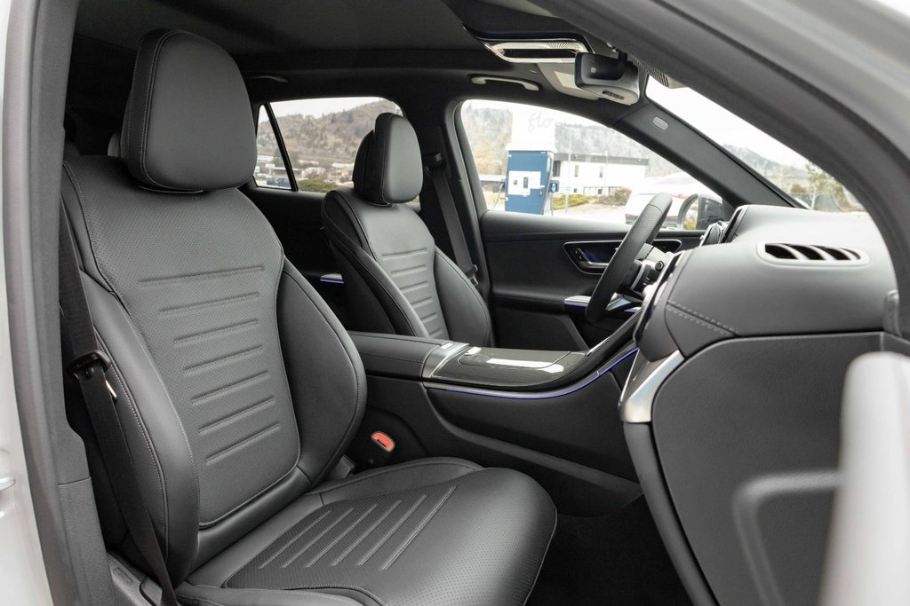 2026 Mercedes-Benz GLC Plug-in Hybrid 350e 4MATIC in Kamloops, British Columbia - 9 - w1024h768px