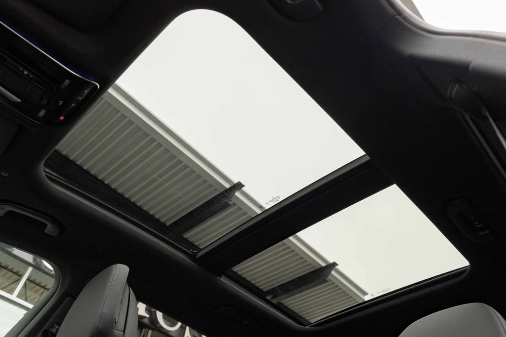 2026 Mercedes-Benz GLC Plug-in Hybrid 350e 4MATIC in Kamloops, British Columbia - 10 - w1024h768px