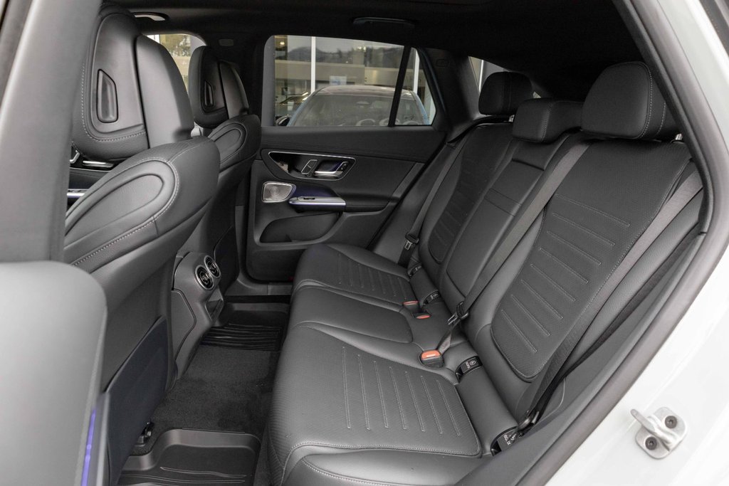 2026 Mercedes-Benz GLC Plug-in Hybrid 350e 4MATIC in Kamloops, British Columbia - 18 - w1024h768px