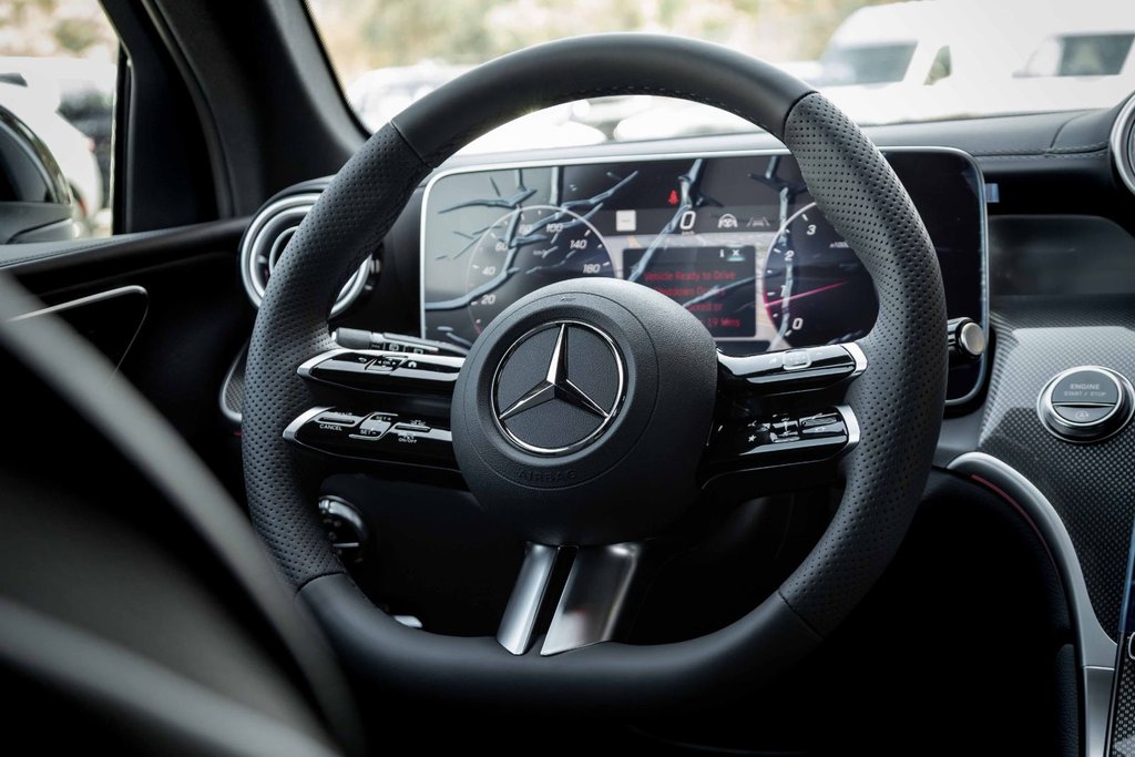 2026 Mercedes-Benz GLC 300 4MATIC in Kamloops, British Columbia - 13 - w1024h768px