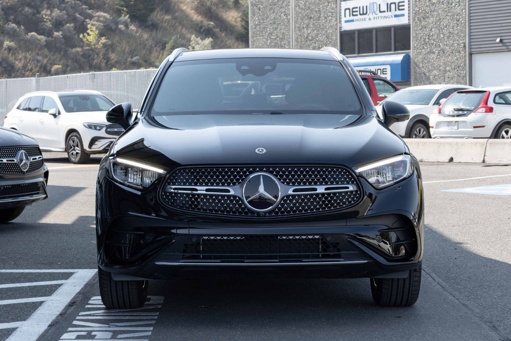 2026 Mercedes-Benz GLC 300 4MATIC in Kamloops, British Columbia - 2 - w1024h768px