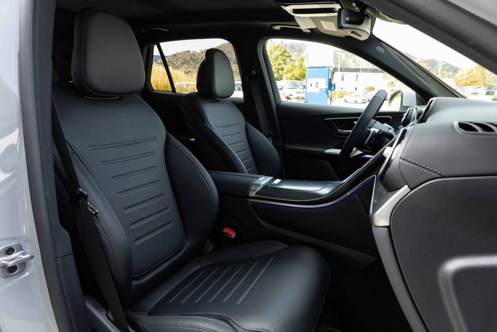 2026 Mercedes-Benz GLC 300 4MATIC in Kamloops, British Columbia - 9 - w1024h768px