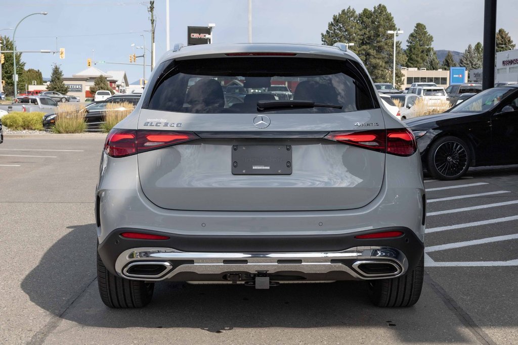 2026 Mercedes-Benz GLC 300 4MATIC in Kamloops, British Columbia - 4 - w1024h768px