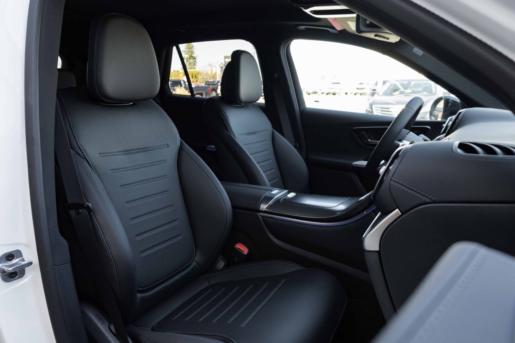 2026 Mercedes-Benz GLC 300 4MATIC in Kamloops, British Columbia - 9 - w1024h768px