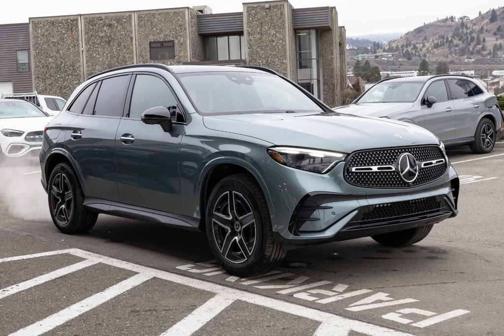 2026 Mercedes-Benz GLC 300 4MATIC in Kamloops, British Columbia - 3 - w1024h768px