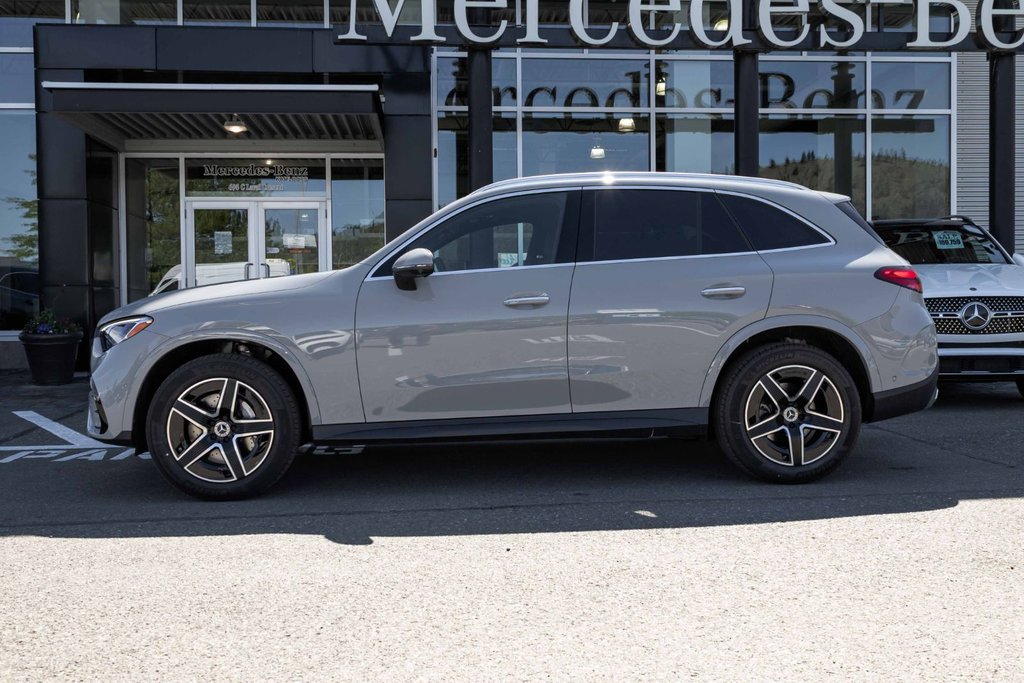 2026 Mercedes-Benz GLC 300 4MATIC SUV in Kamloops, British Columbia - 6 - w1024h768px