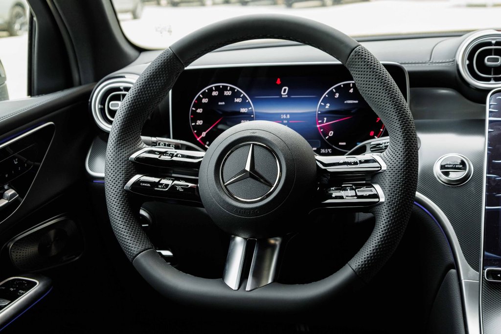 2026 Mercedes-Benz GLC 300 4MATIC SUV in Kamloops, British Columbia - 14 - w1024h768px