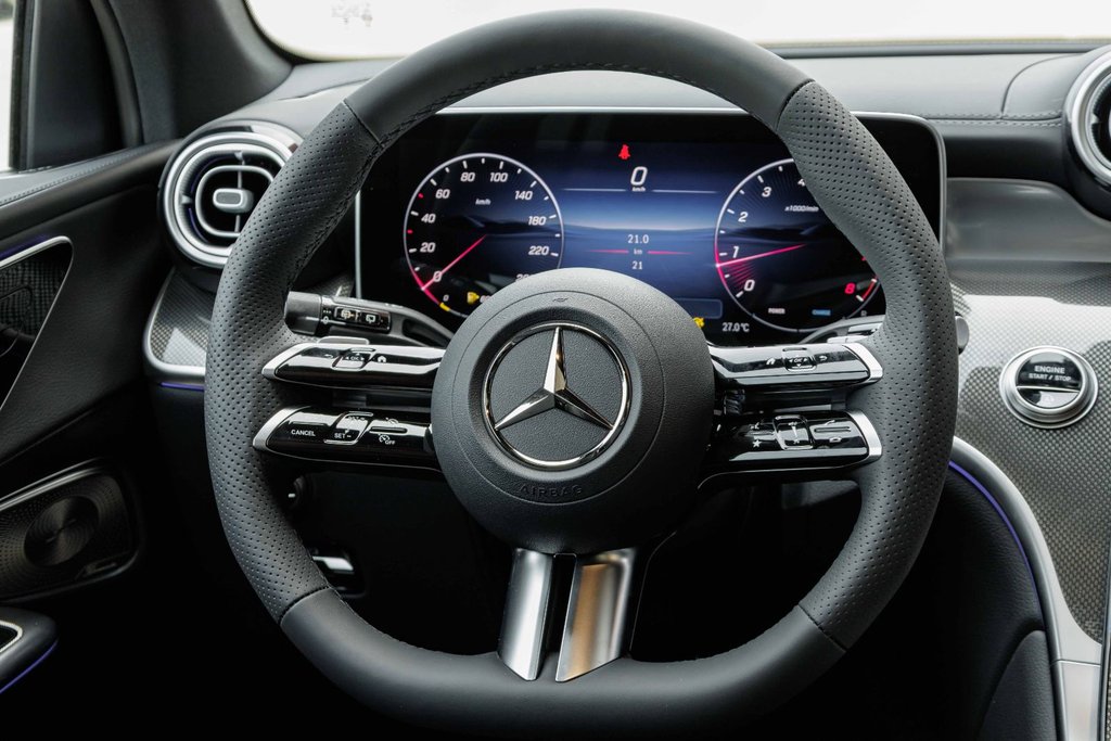2026 Mercedes-Benz GLC 300 4MATIC SUV in Kamloops, British Columbia - 14 - w1024h768px