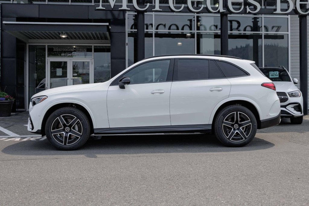 2026 Mercedes-Benz GLC 300 4MATIC SUV in Kamloops, British Columbia - 6 - w1024h768px