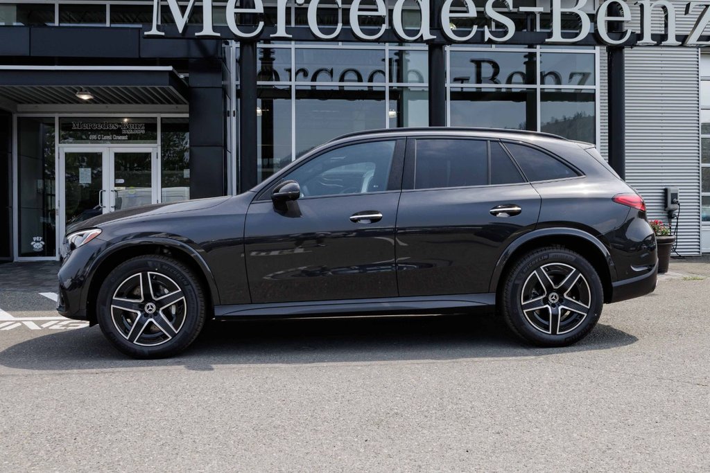 2026 Mercedes-Benz GLC 300 4MATIC SUV in Kamloops, British Columbia - 6 - w1024h768px