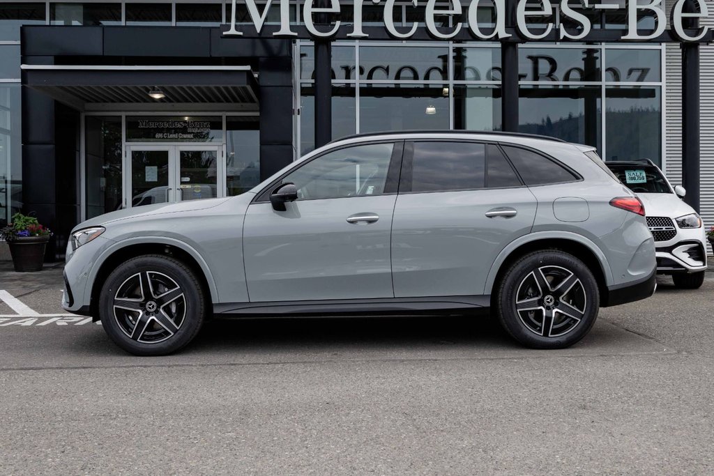 2026 Mercedes-Benz GLC 350e 4MATIC SUV in Kamloops, British Columbia - 6 - w1024h768px