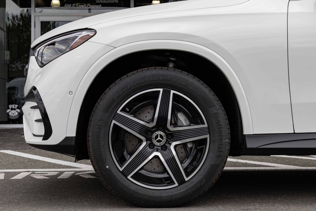 2026 Mercedes-Benz GLC 350e 4MATIC SUV in Kamloops, British Columbia - 7 - w1024h768px