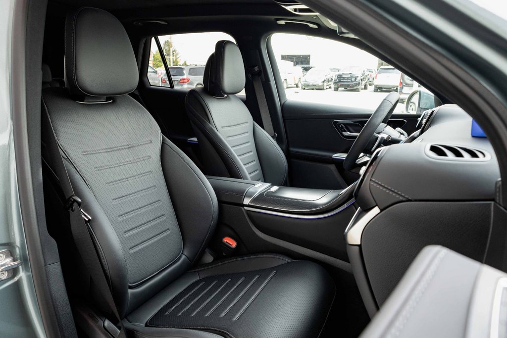 2026 Mercedes-Benz GLC 300 4MATIC SUV in Kamloops, British Columbia - 19 - w1024h768px
