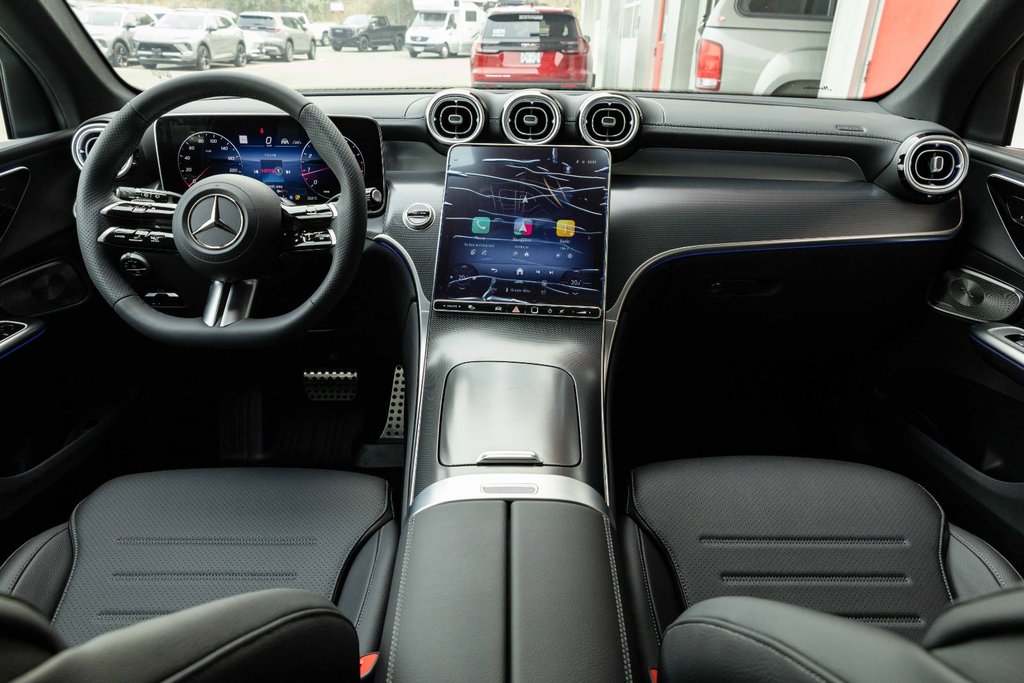 2026 Mercedes-Benz GLC 300 4MATIC SUV in Kamloops, British Columbia - 18 - w1024h768px