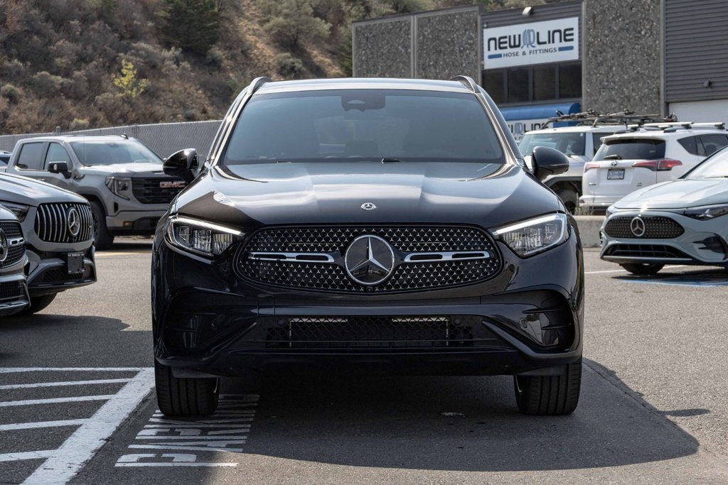 2026 Mercedes-Benz GLC 300 4MATIC SUV in Kamloops, British Columbia - 2 - w1024h768px