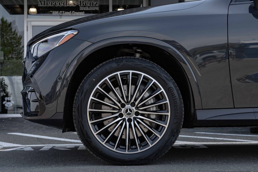 2026 Mercedes-Benz GLC 300 4MATIC SUV in Kamloops, British Columbia - 7 - w1024h768px