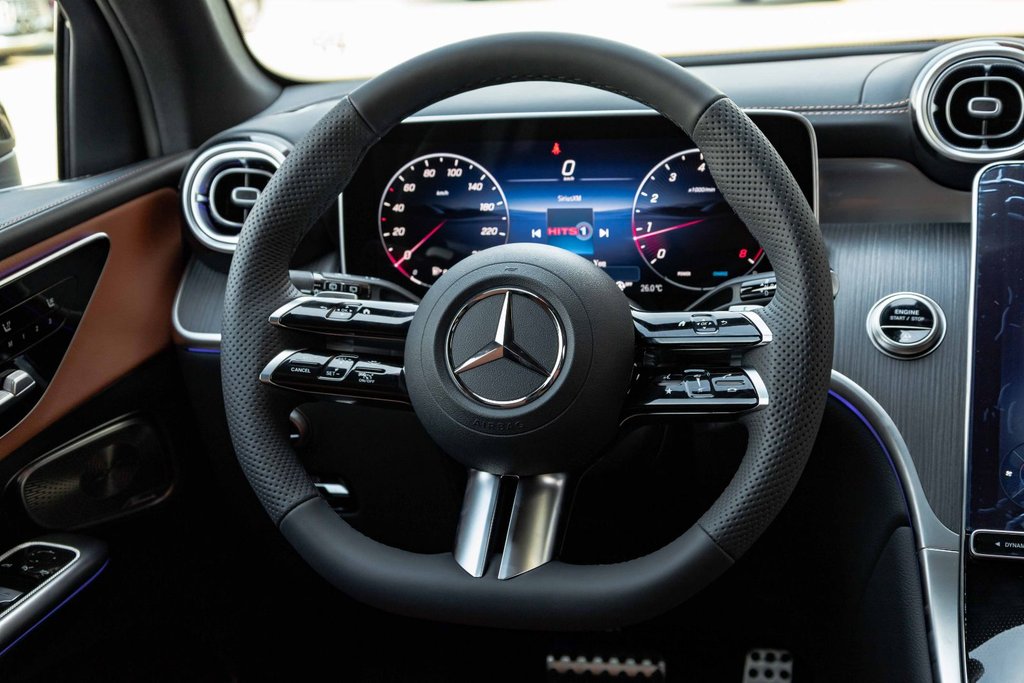 2026 Mercedes-Benz GLC 300 4MATIC SUV in Kamloops, British Columbia - 14 - w1024h768px