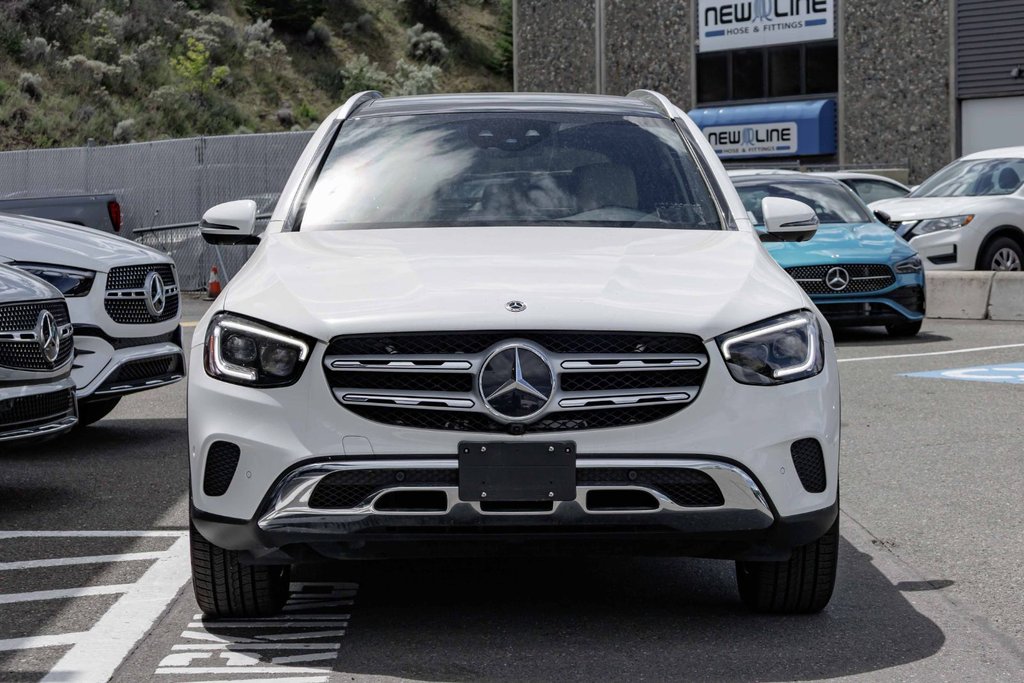 2021 Mercedes-Benz GLC300 4MATIC SUV in Kamloops, British Columbia - 2 - w1024h768px