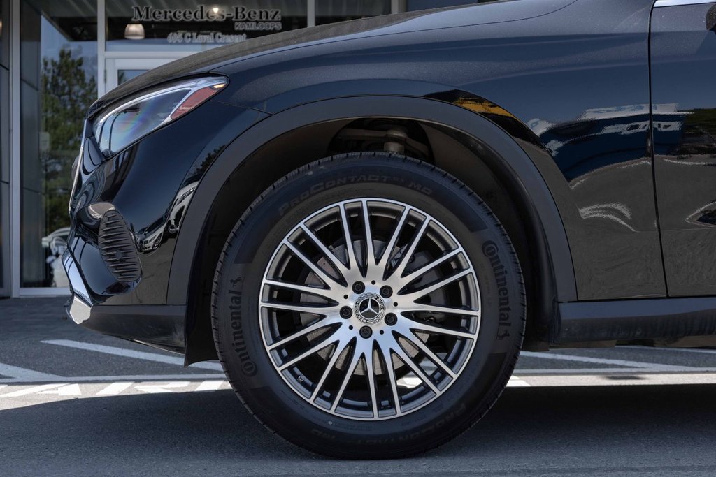 2024 Mercedes-Benz GLC300 4MATIC SUV in Kamloops, British Columbia - 7 - w1024h768px