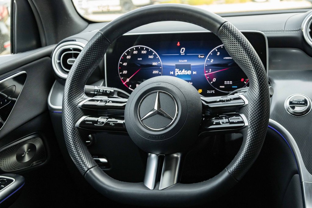 2026 Mercedes-Benz GLC300 4MATIC SUV in Kamloops, British Columbia - 14 - w1024h768px