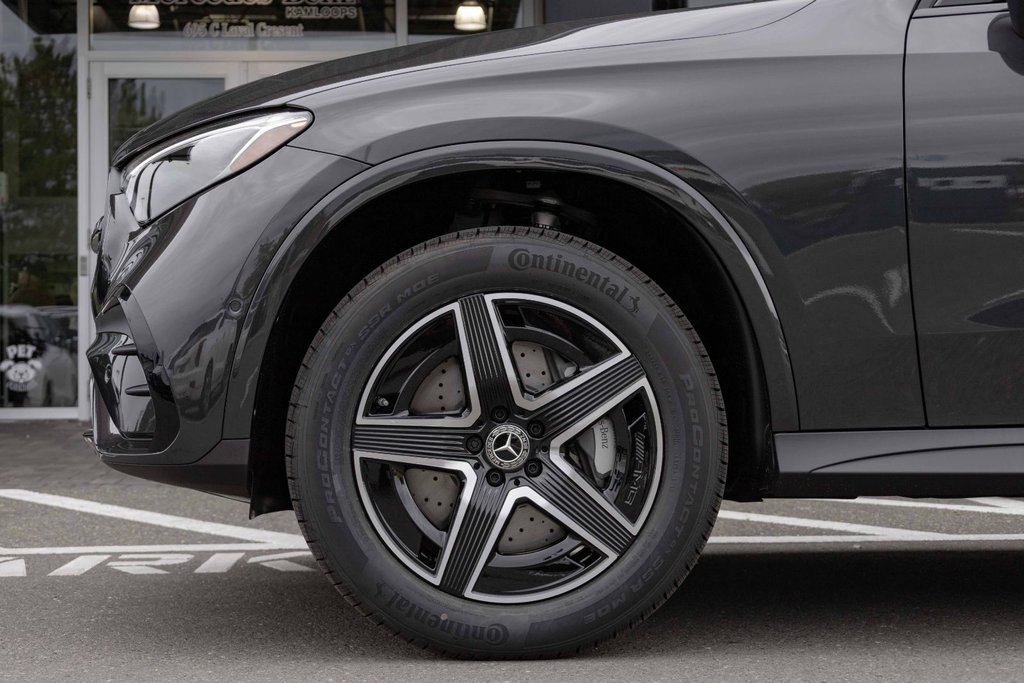 2026 Mercedes-Benz GLC350e 4MATIC SUV in Kamloops, British Columbia - 7 - w1024h768px