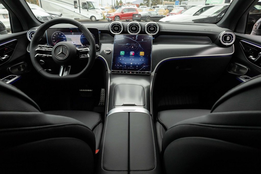 2026 Mercedes-Benz GLC350e 4MATIC SUV in Kamloops, British Columbia - 17 - w1024h768px