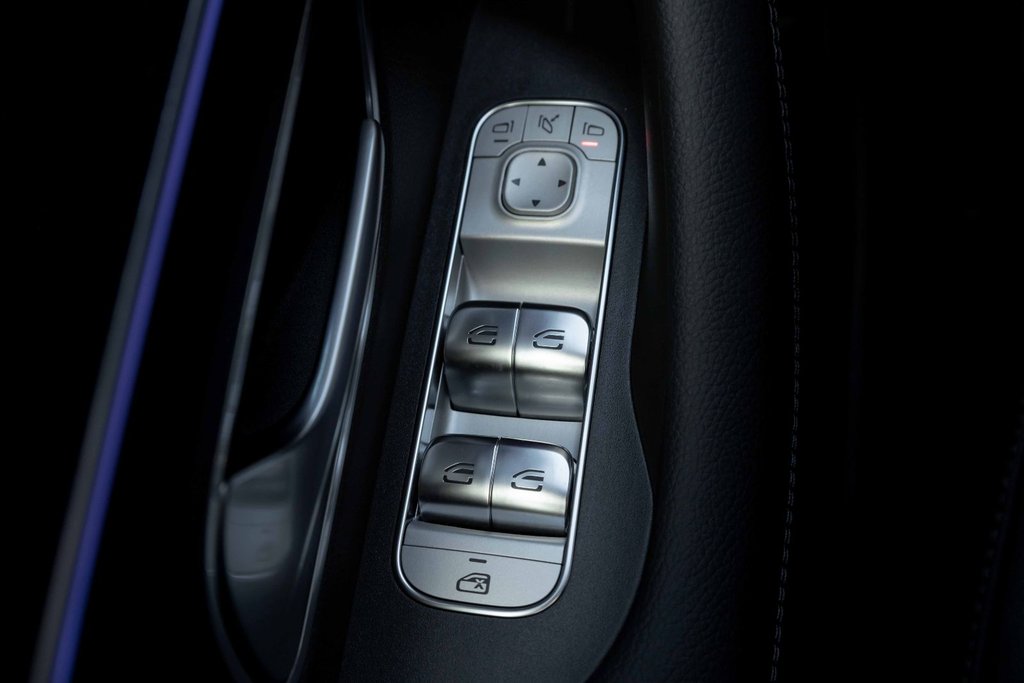 2026 Mercedes-Benz GLE 350 4MATIC in Kamloops, British Columbia - 12 - w1024h768px