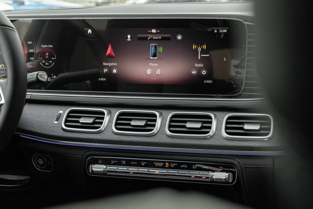 2026 Mercedes-Benz GLE 450 4MATIC in Kamloops, British Columbia - 15 - w1024h768px