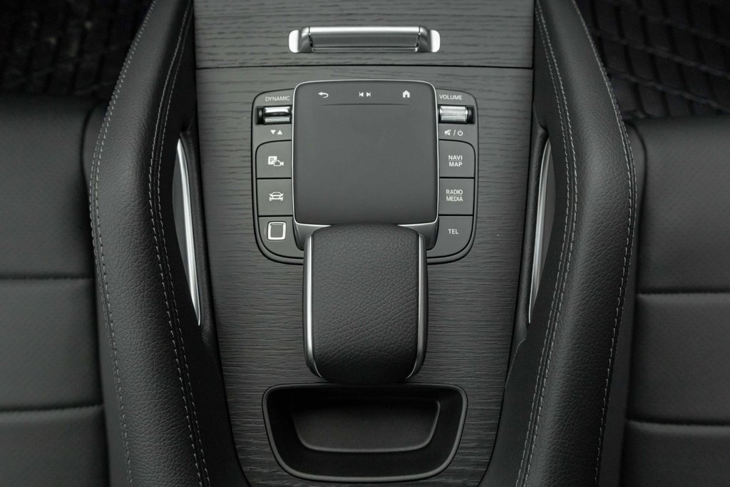 2026 Mercedes-Benz GLE 450 4MATIC in Kamloops, British Columbia - 17 - w1024h768px