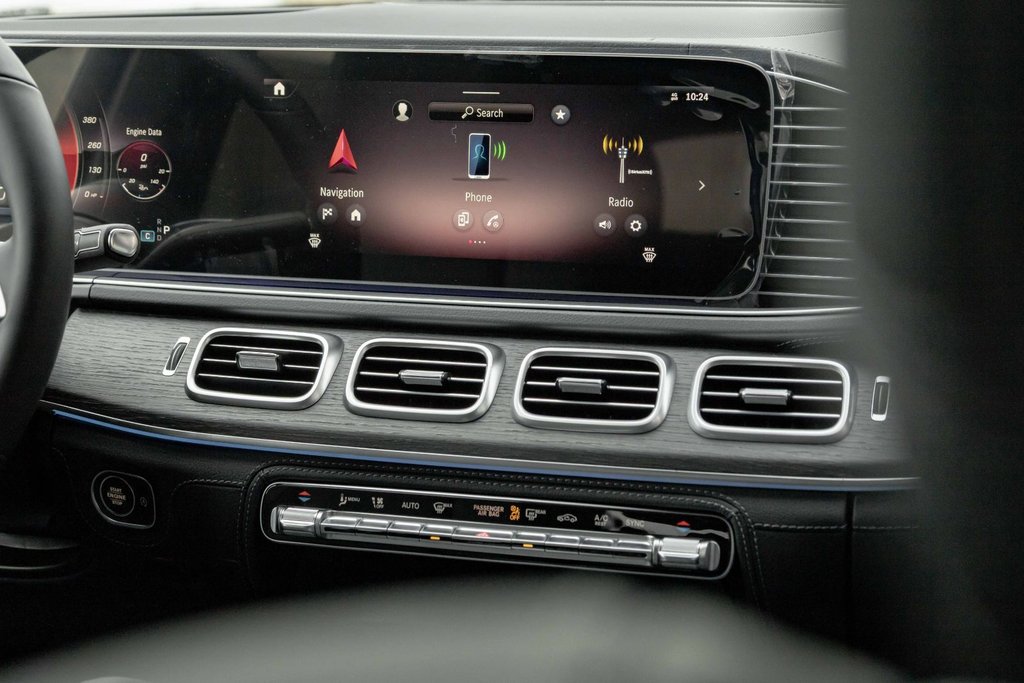 2026 Mercedes-Benz GLE 450 4MATIC in Kamloops, British Columbia - 15 - w1024h768px