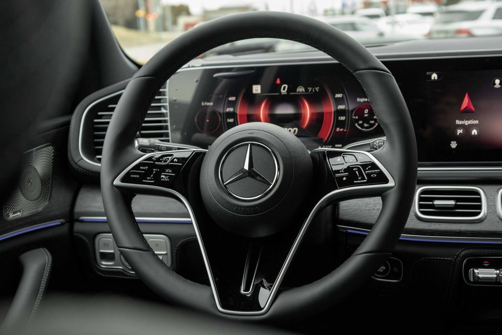2026 Mercedes-Benz GLE 450 4MATIC in Kamloops, British Columbia - 13 - w1024h768px