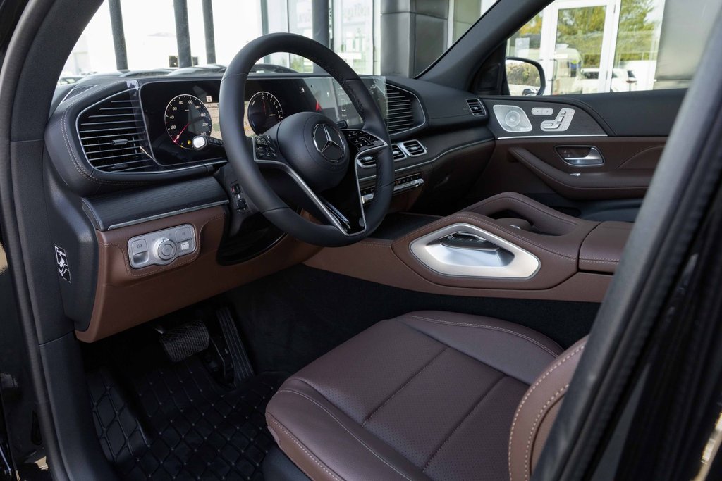 2025 Mercedes-Benz GLE450e 4MATIC SUV in Kamloops, British Columbia - 9 - w1024h768px