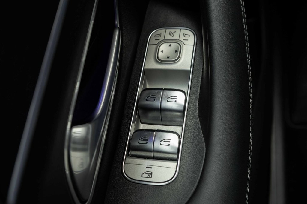 2025 Mercedes-Benz GLE53 4MATIC+ Coupe in Kamloops, British Columbia - 12 - w1024h768px
