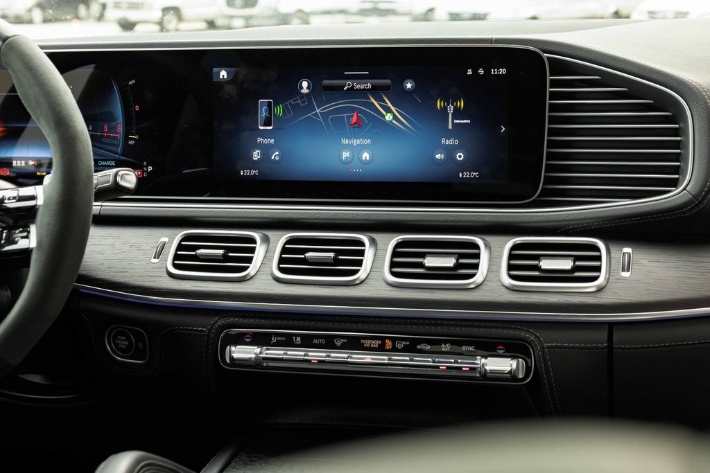 2025 Mercedes-Benz GLE53 4MATIC+ Coupe in Kamloops, British Columbia - 16 - w1024h768px