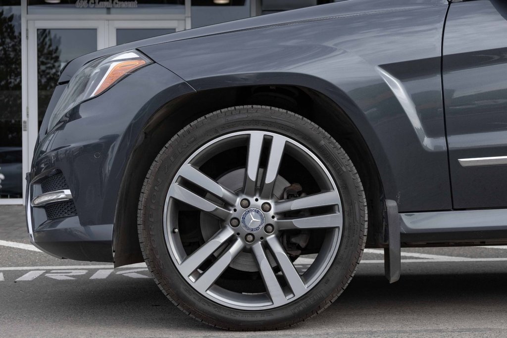 2013 Mercedes-Benz GLK350 4MATIC in Kamloops, British Columbia - 7 - w1024h768px